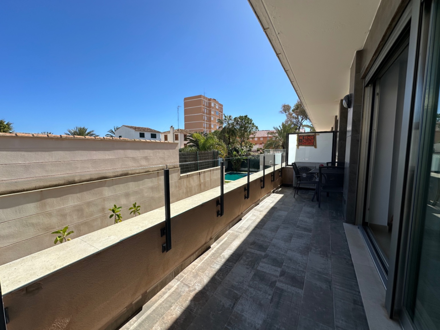 2-4YP9ON - Apartamento en Primera Línea de Playa en Montañar I, Jávea