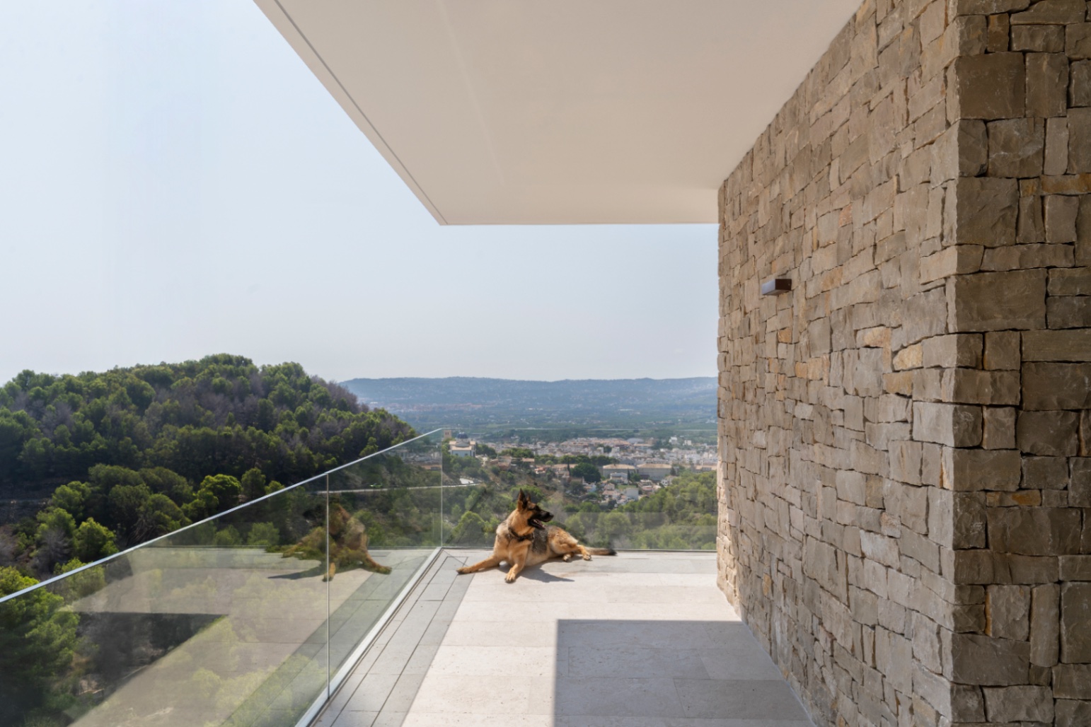 Ca Malva, een luxe villa in Jávea waar de architectuur samensmelt met de Middellandse Zee