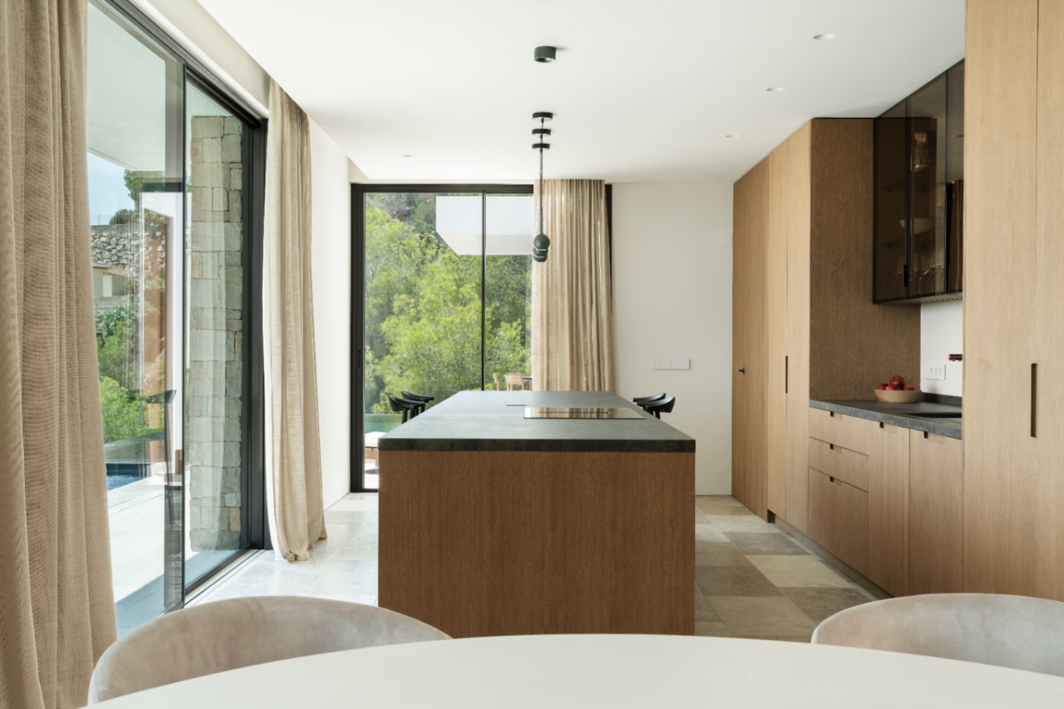 Ca Malva, een luxe villa in Jávea waar de architectuur samensmelt met de Middellandse Zee