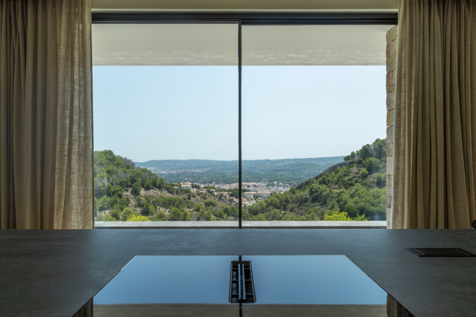 Ca Malva, een luxe villa in Jávea waar de architectuur samensmelt met de Middellandse Zee