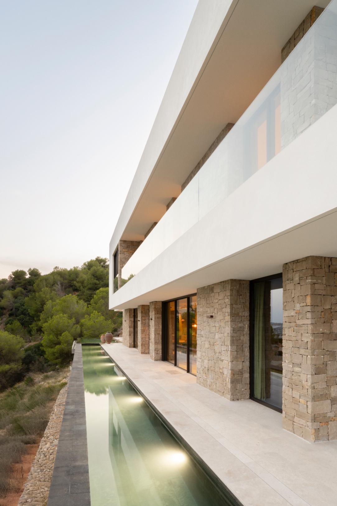 Ca Malva, een luxe villa in Jávea waar de architectuur samensmelt met de Middellandse Zee